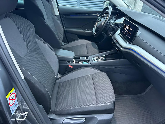 Inchirieri auto Lion Rent 2